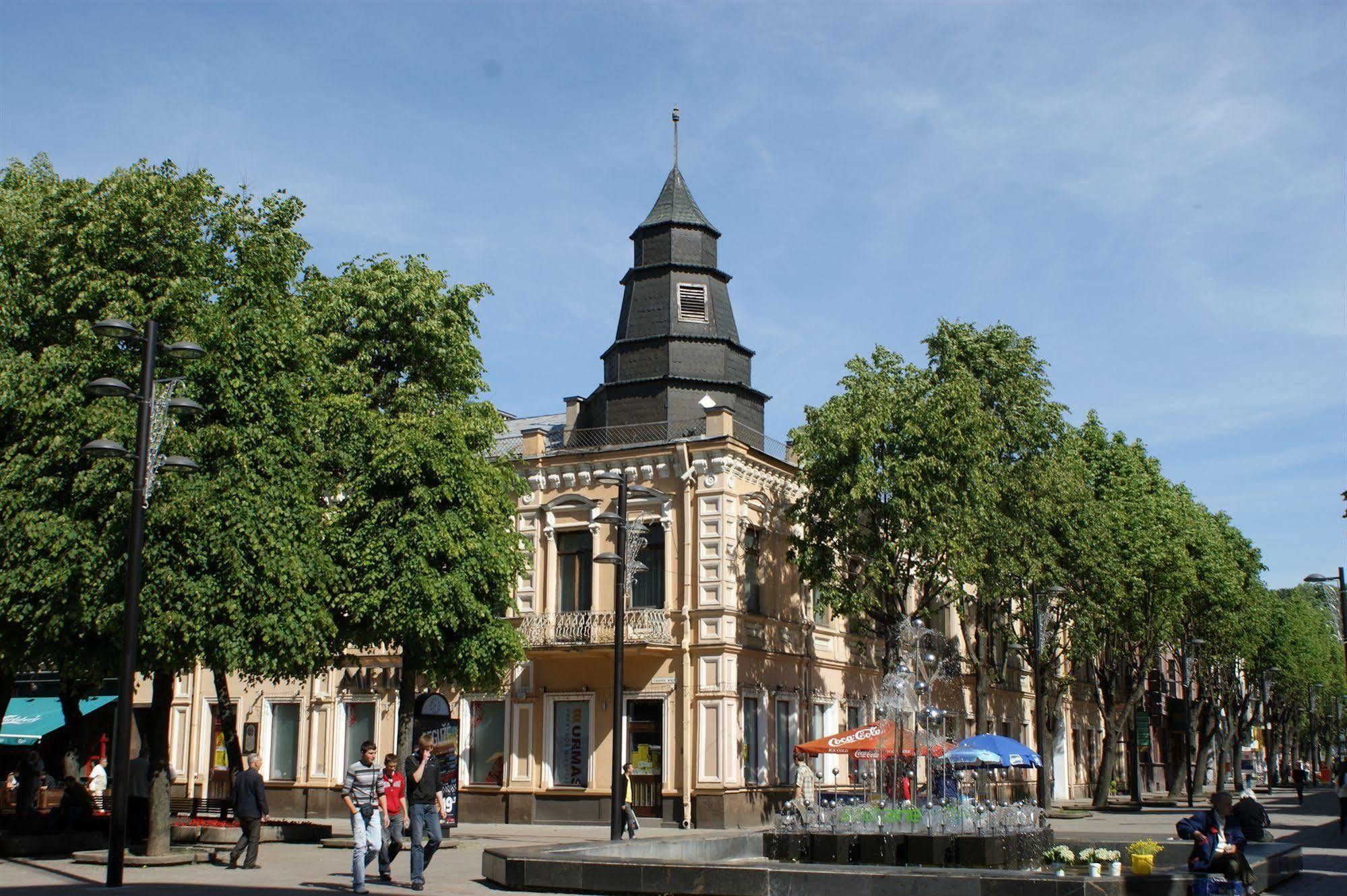 Hotel Metropolis Kaunas Kültér fotó